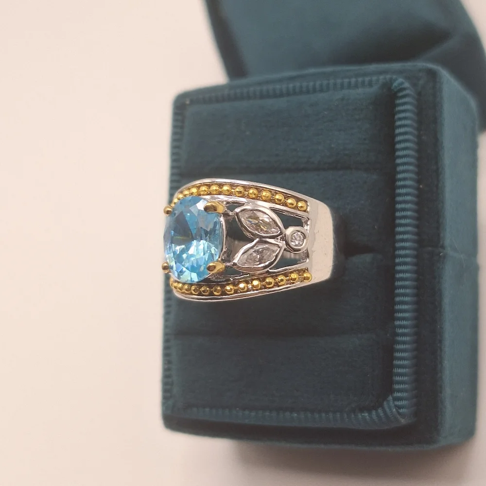 Blue Swarovski Crystal Oval Ring | Two-Tone Silver & Gold | Size 7